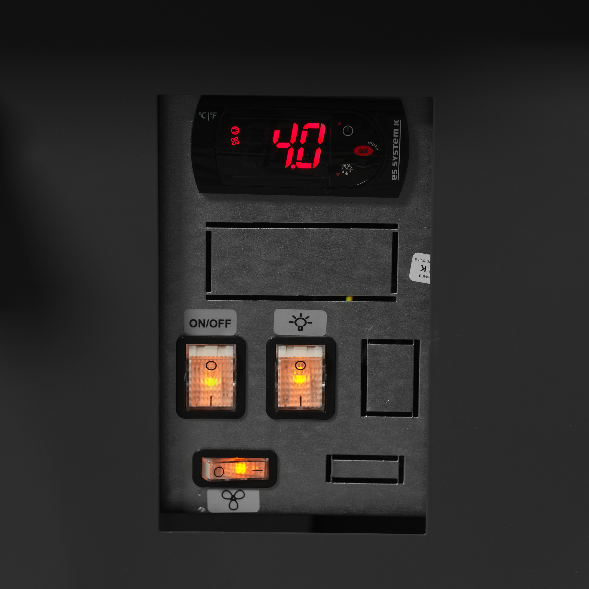 Picture of Tefcold SOCA37590A Serve Over Counter