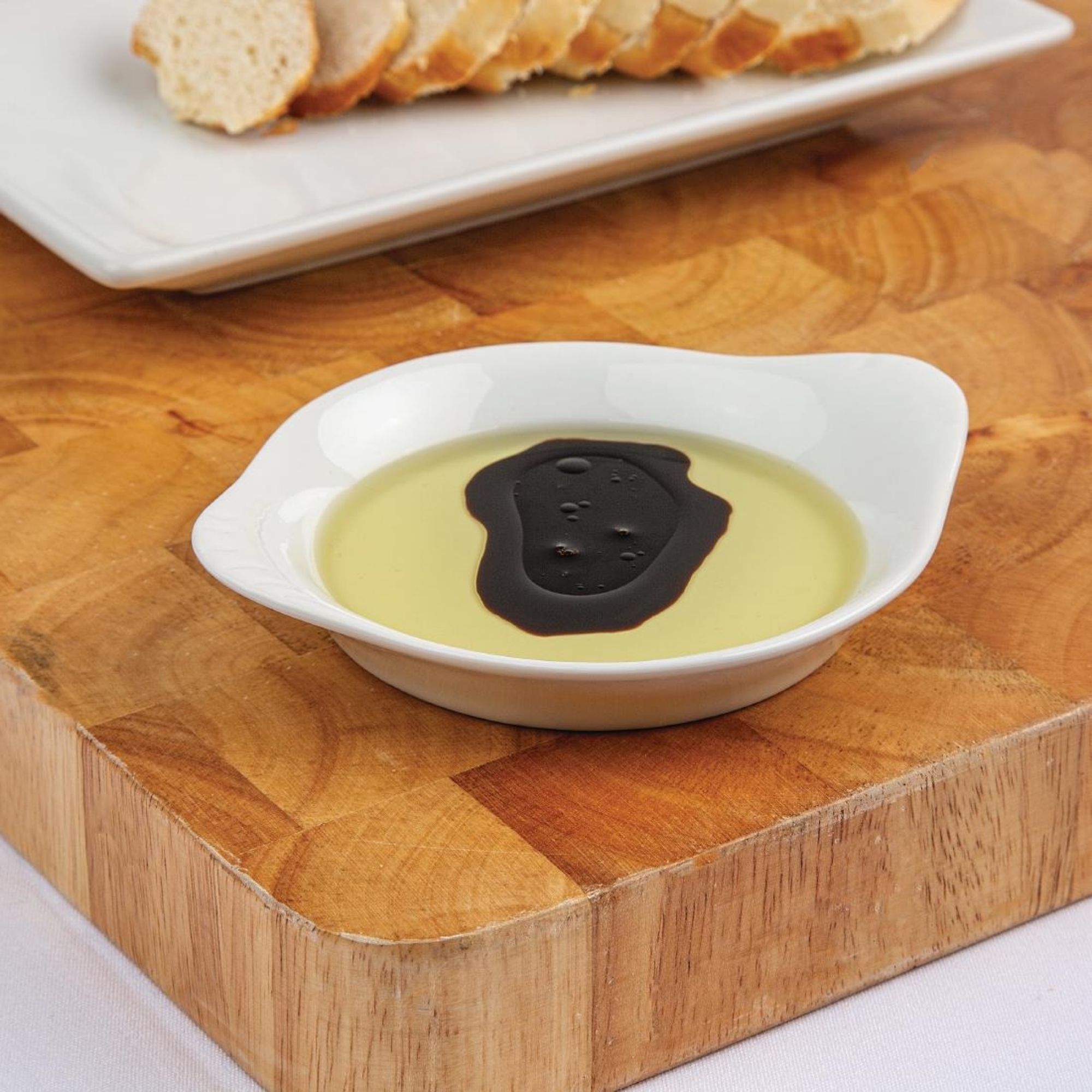 Picture of Olympia Whiteware Round Eared Dishes 156x 126mm (Pack of 6)