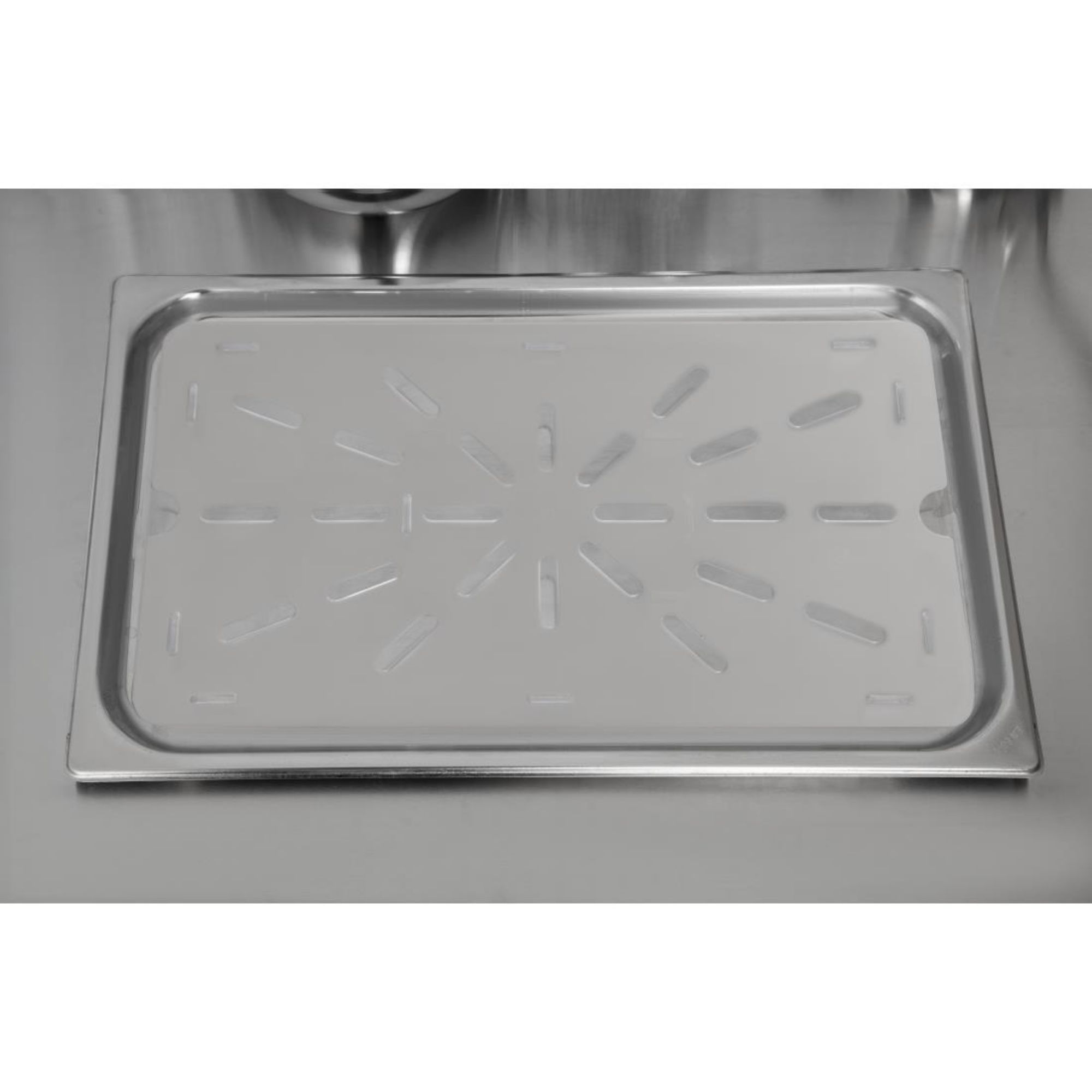 Picture of Vogue Drainer Plates for 1/1 Polycarbonate Gastronorm Tray