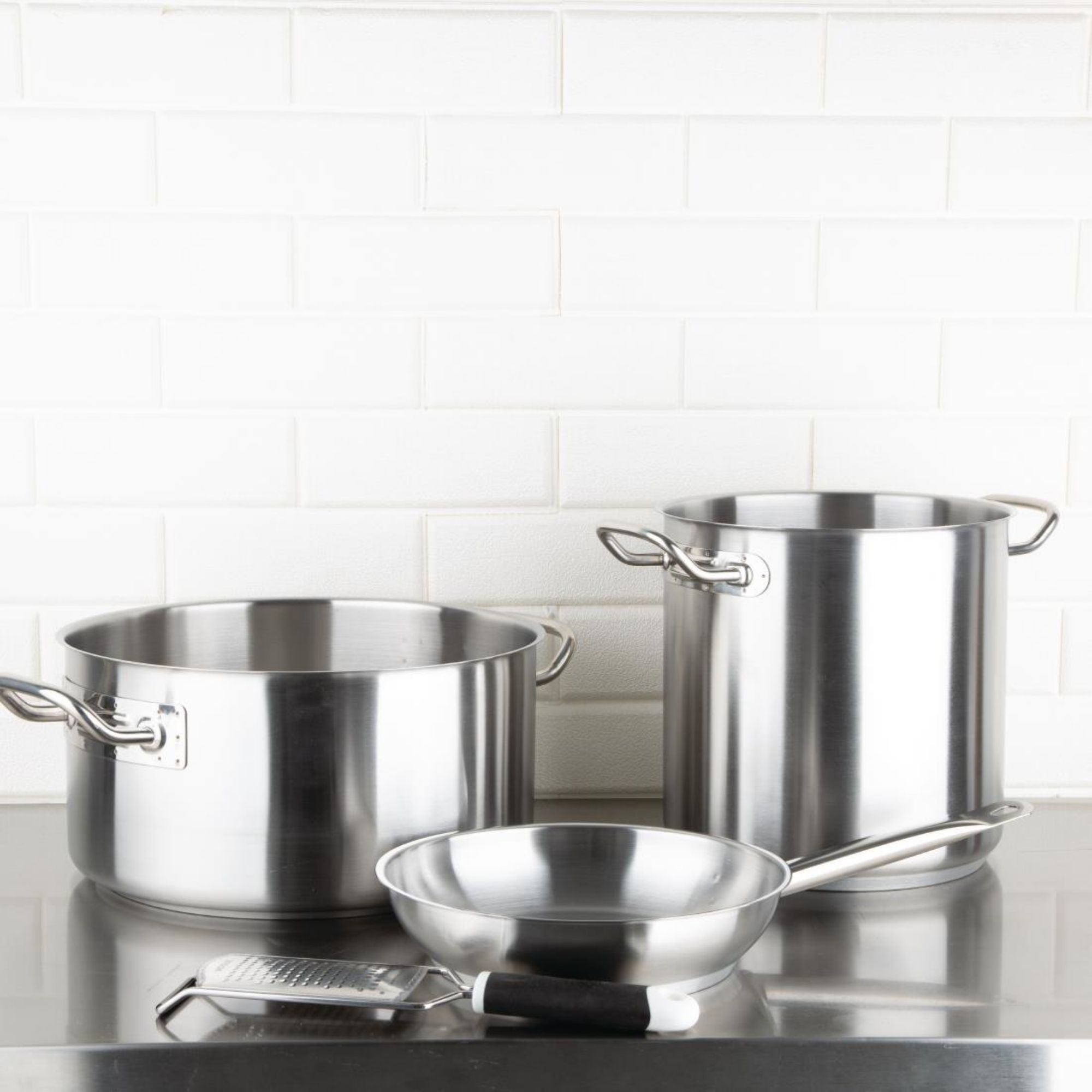 Picture of Vogue Stainless Steel Frying Pan 24cm