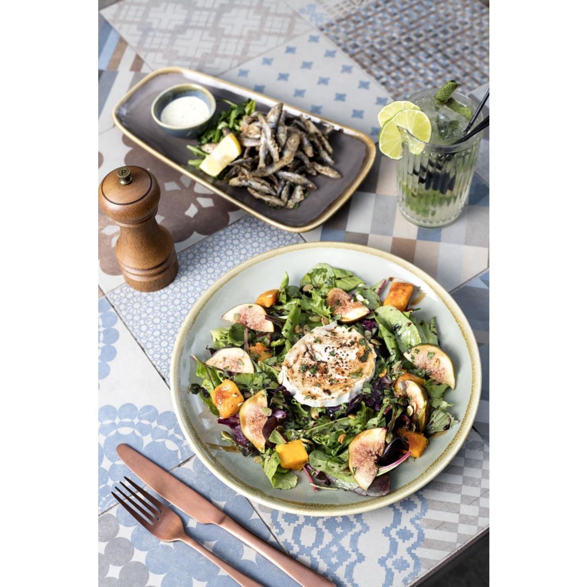 Picture of Olympia Kiln Platter Smoke 260mm (Pack of 6)