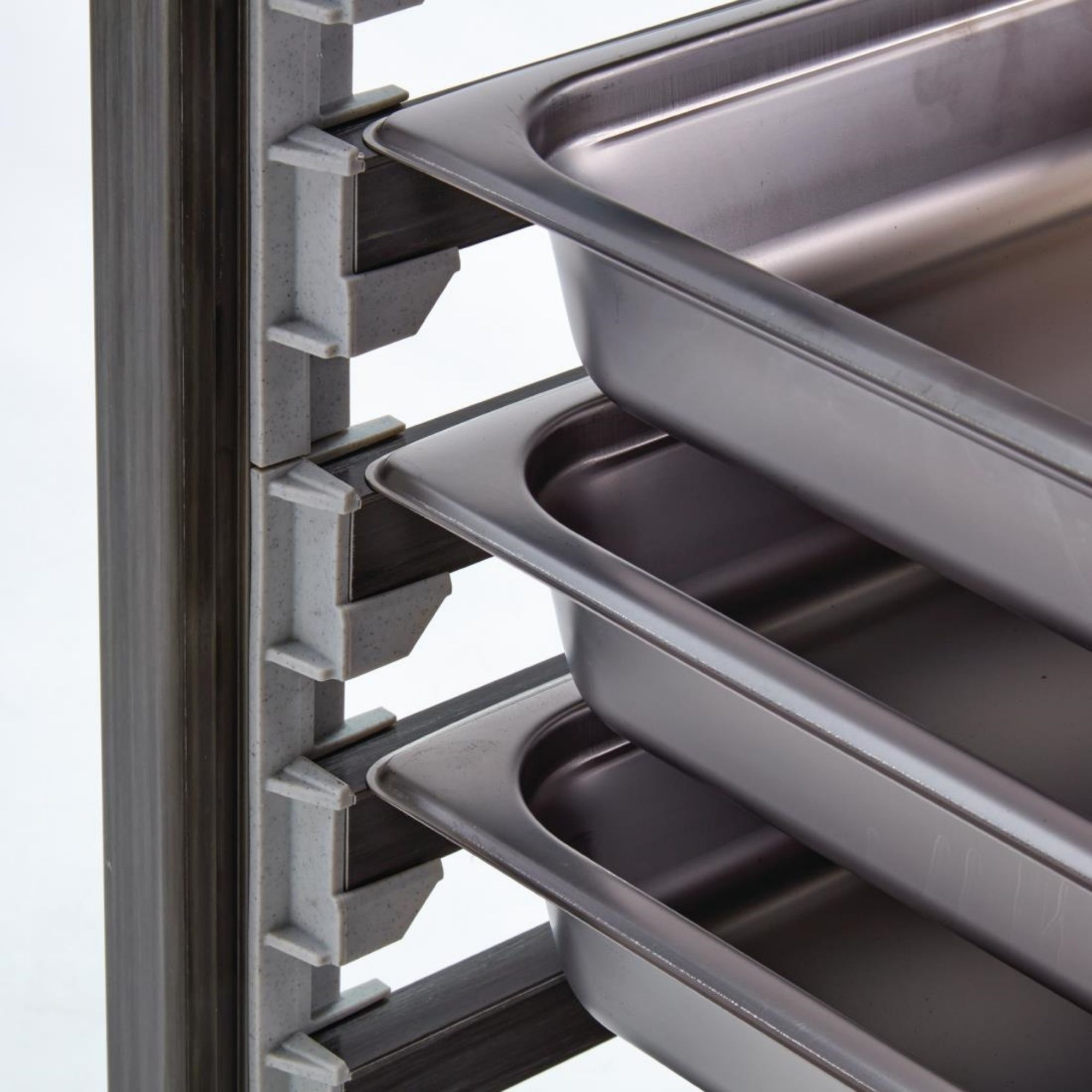 Picture of Cambro 1/1 Gastronorm Trolley 18 Tray Capacity Tall