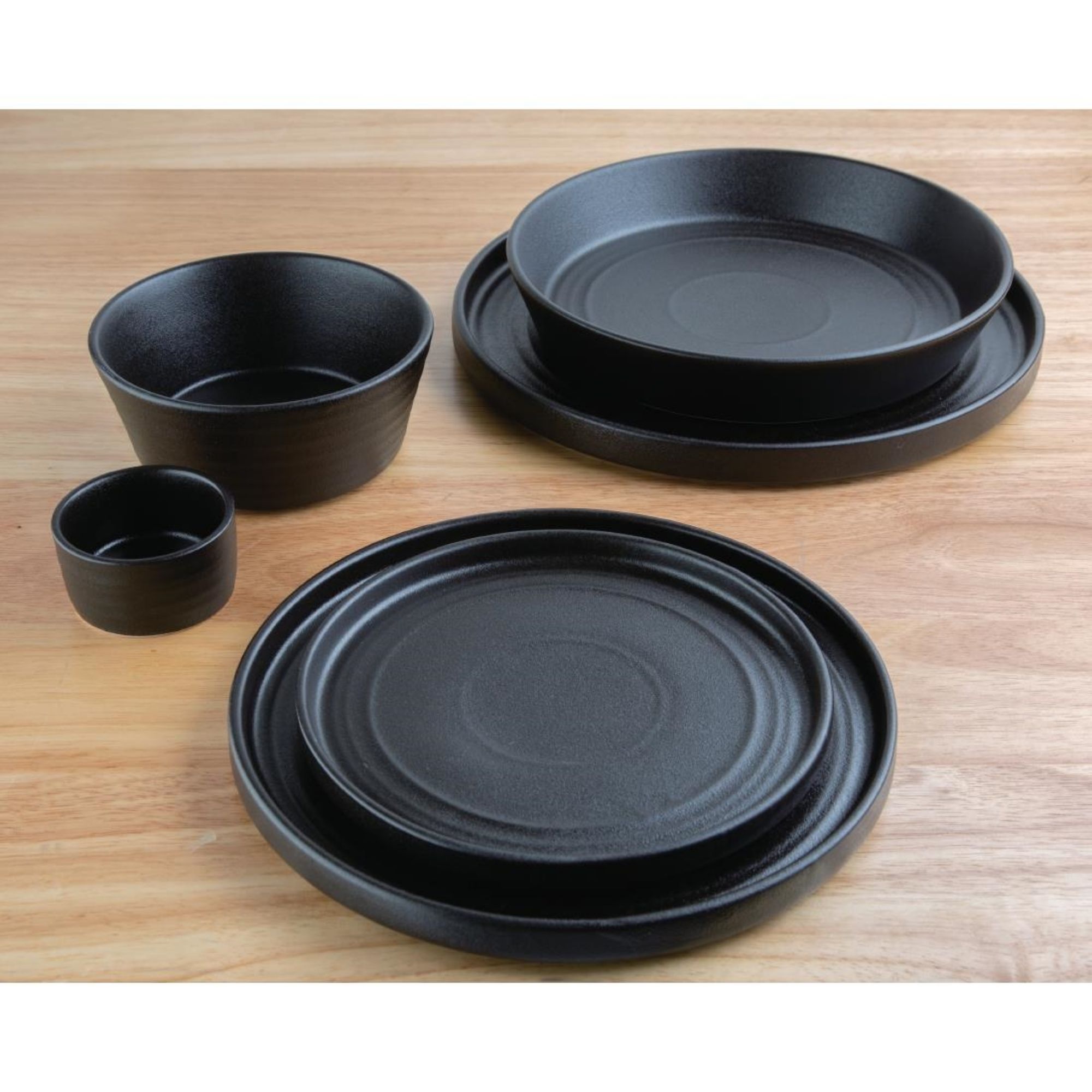 Picture of Olympia Cavolo Textured Black Flat Round Plate - 220mm (Box 6)