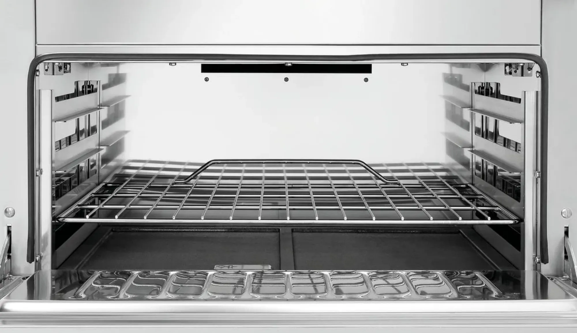 Picture of Bartscher Gas stove, 4 burners,el. oven,2/1GN