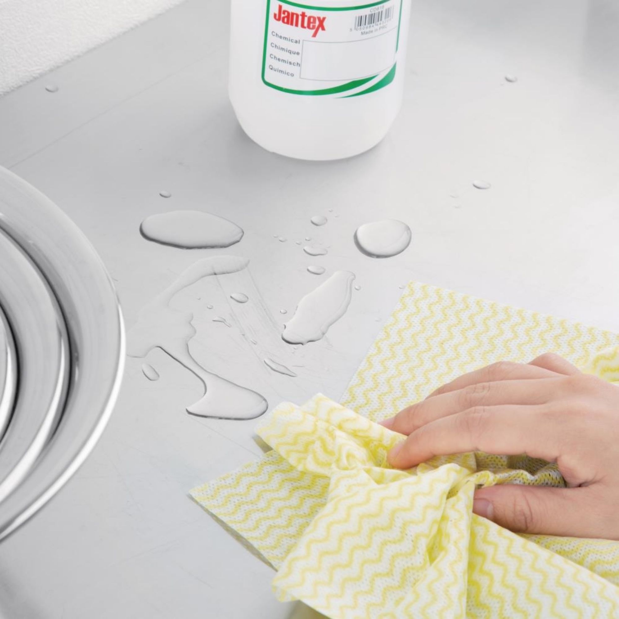 Picture of Jantex Non Woven Cloth Yellow (Roll of 100 Sheets)