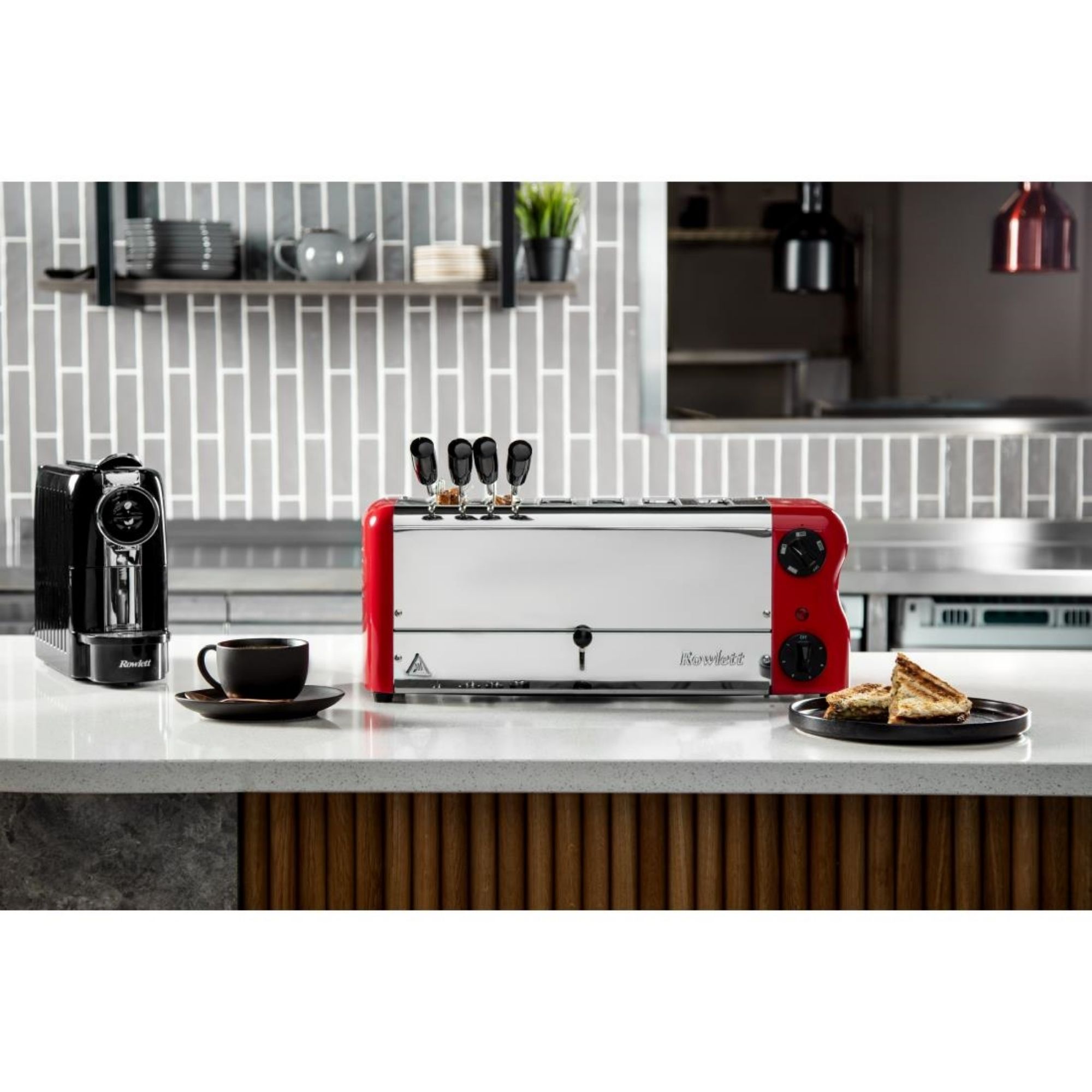 Picture of Rowlett Esprit 6 Slot Toaster Traffic Red w/2x Additional Elements & Sandwich Cage