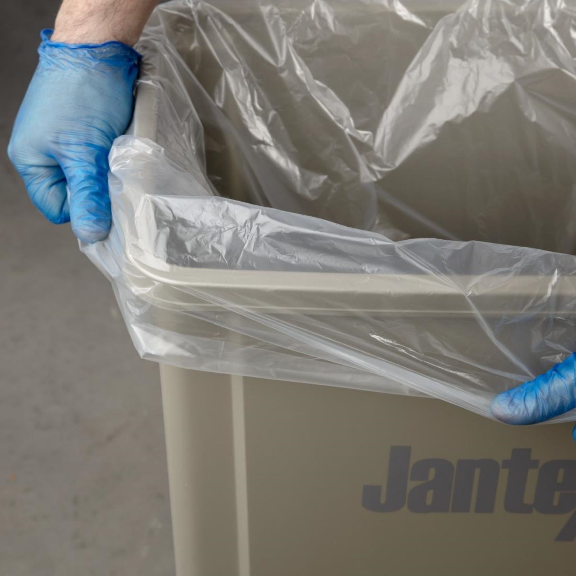 Picture of Jantex Heavy Duty Recycled Clear Bin Bags 120Ltr (100 Pack)
