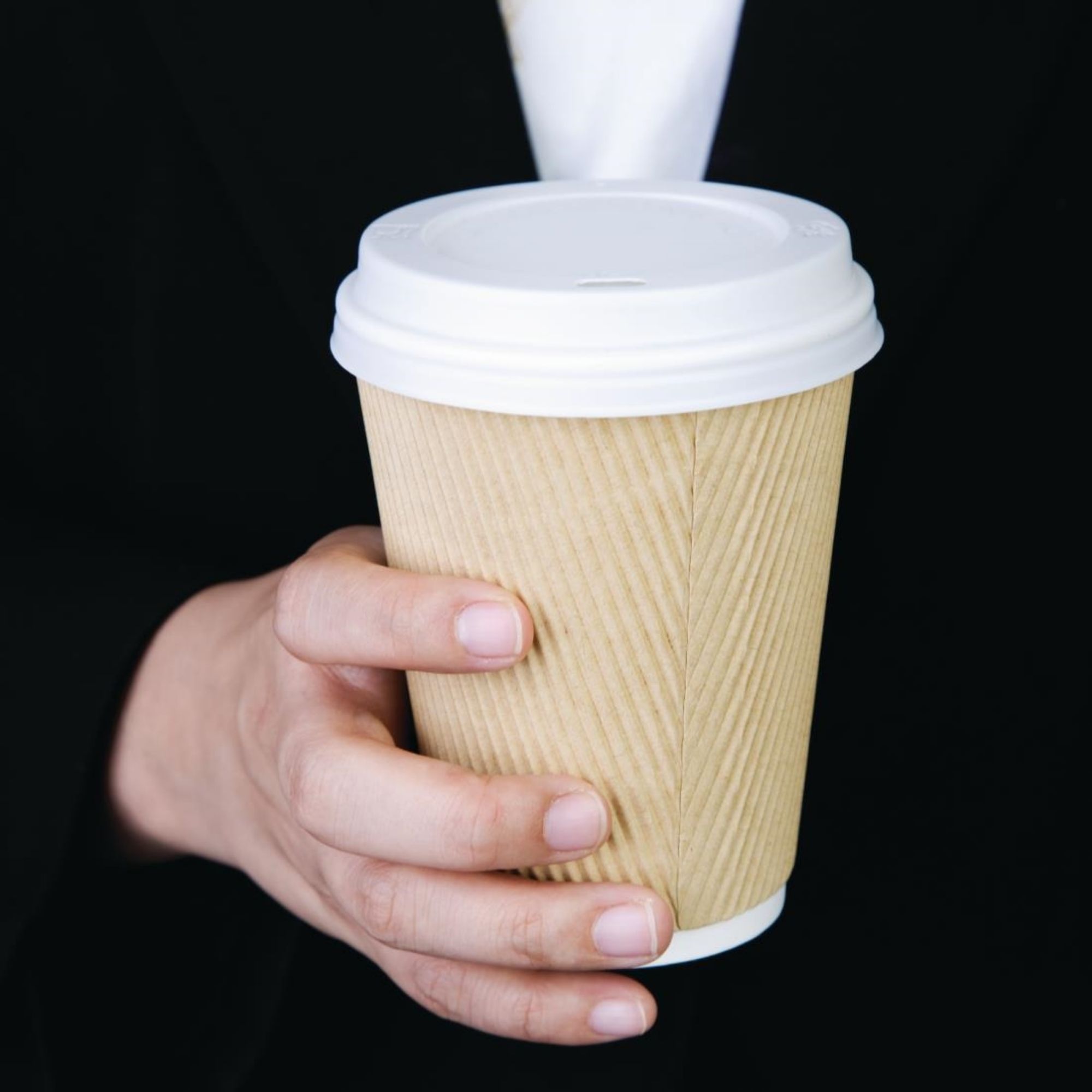 Picture of Fiesta Recyclable Coffee Cup Lids White 340ml / 12oz & 455ml / 16oz (1000 Pack)