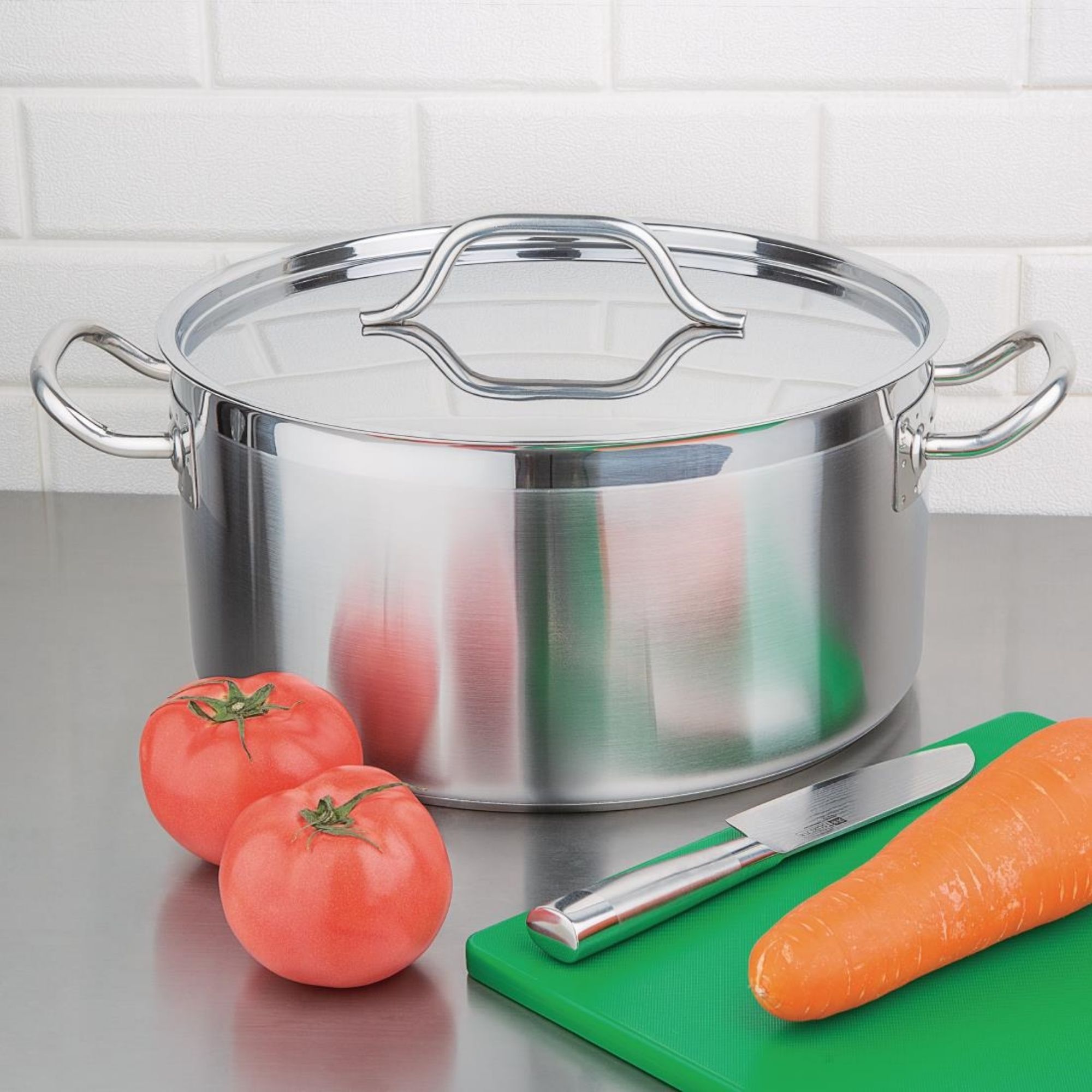 Picture of Nisbets Essentials Stainless Steel Stew Pot With Lid  32cm