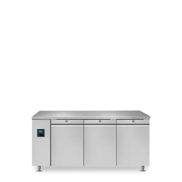 Picture of Williams Jade - JC3R 3 Door Remote Meat Counter