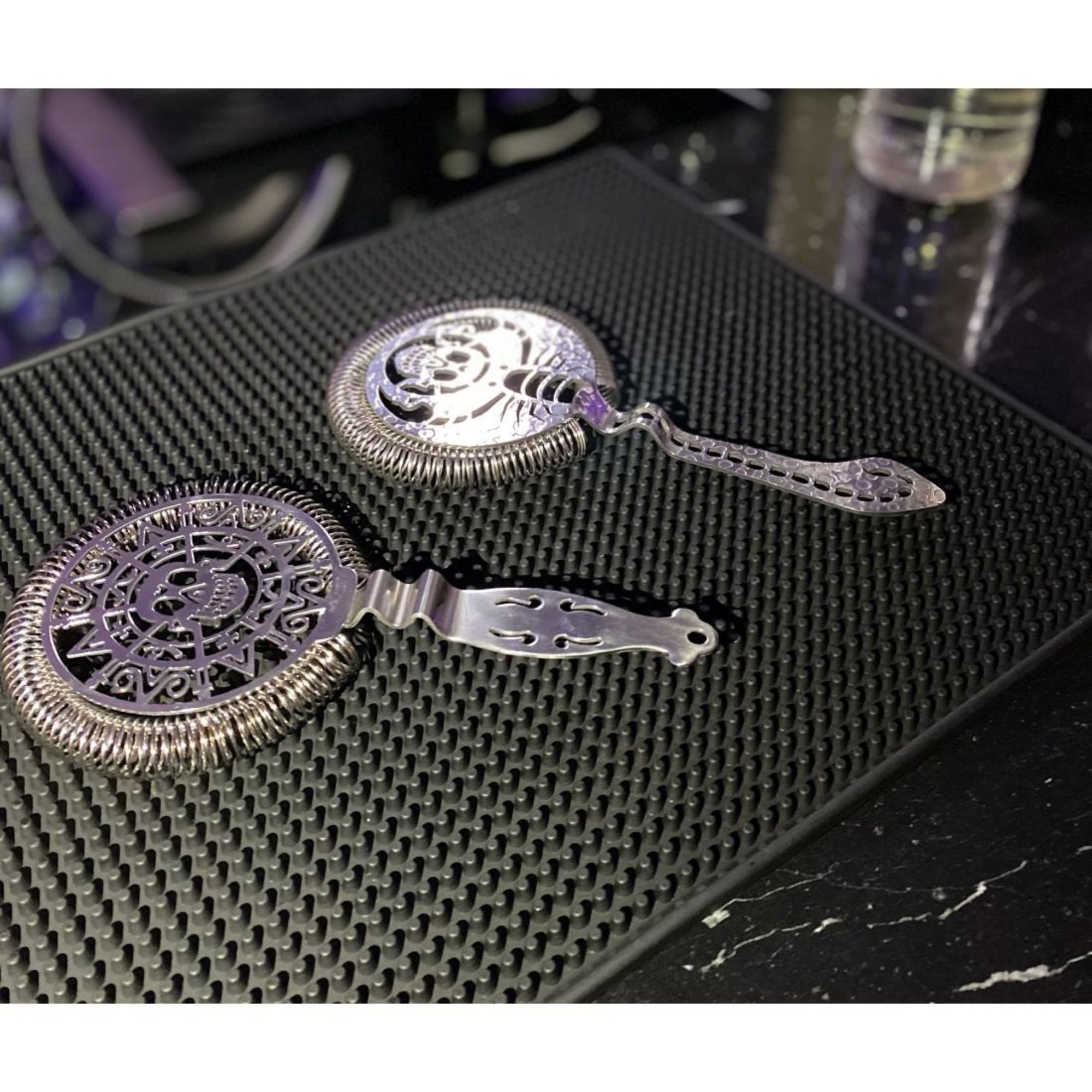 Picture of Beaumont Stainless Steel Skull Throwing Strainer