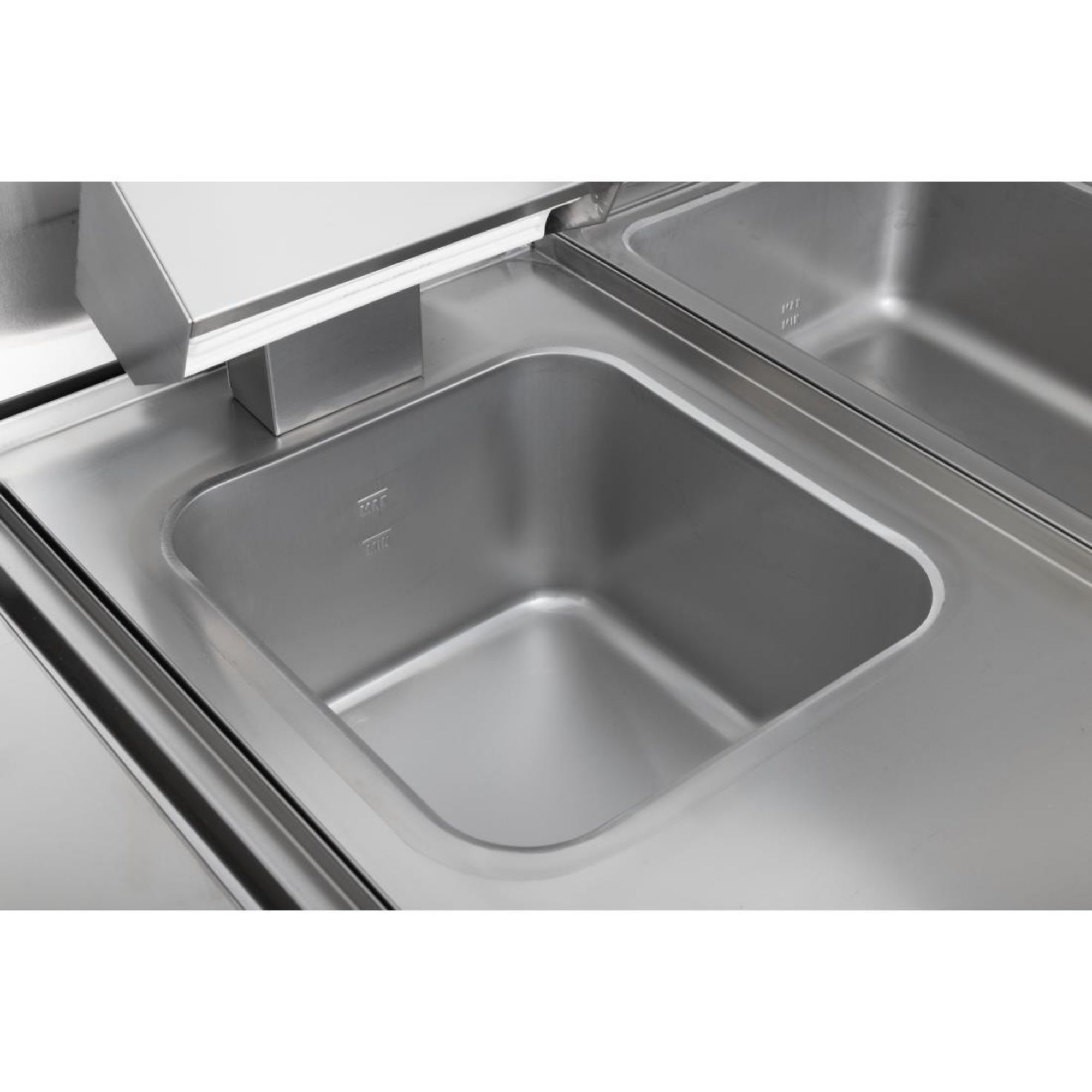 Picture of Buffalo 600 Series Chip Scuttle