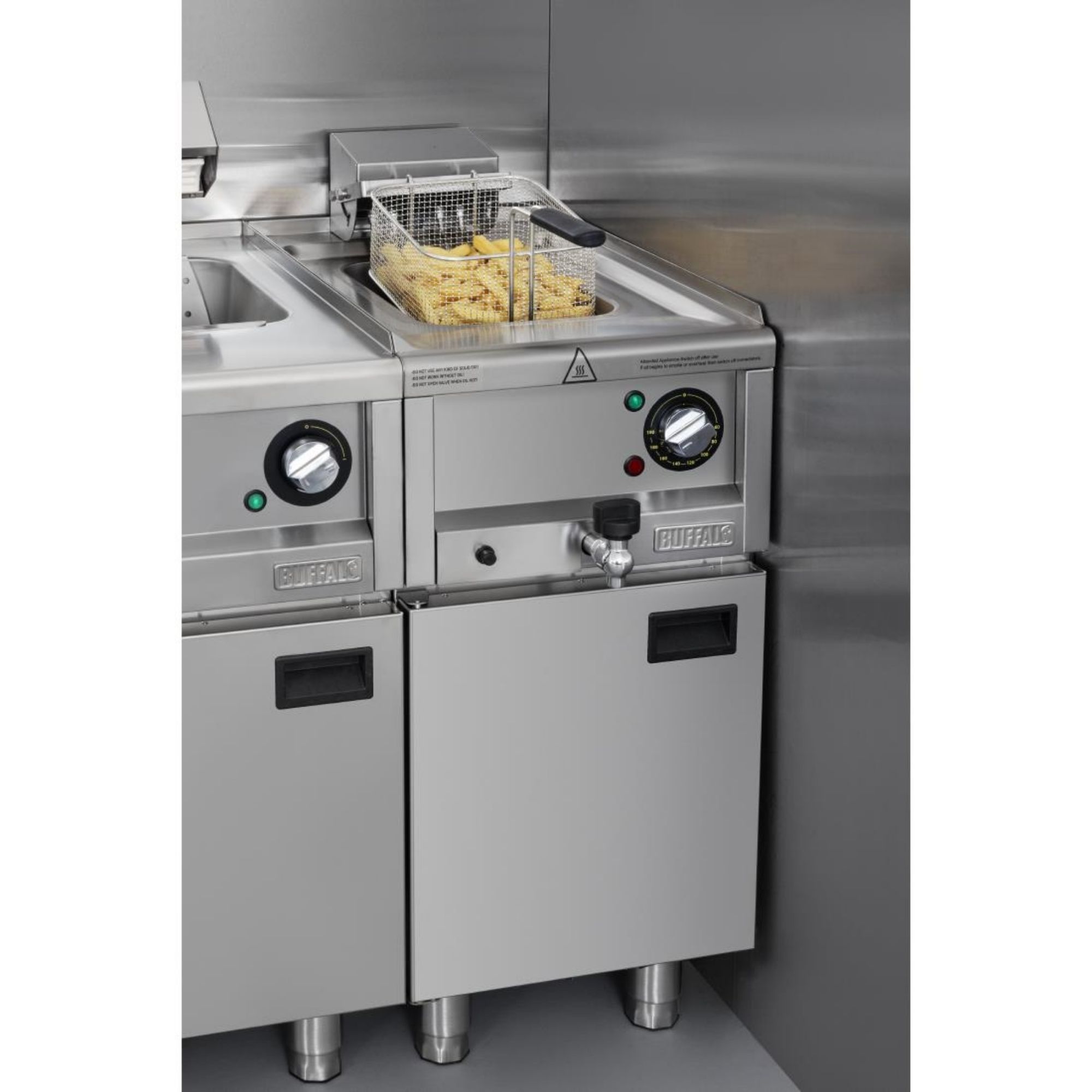 Picture of Buffalo 600 Series Single Tank Electric Fryer 8Ltr
