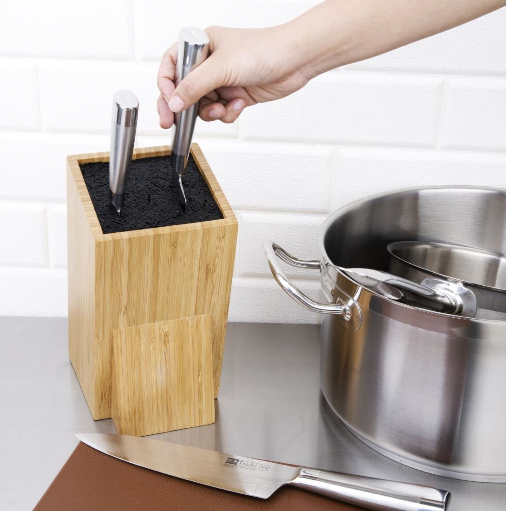 Picture of Vogue Wooden Universal Knife Block