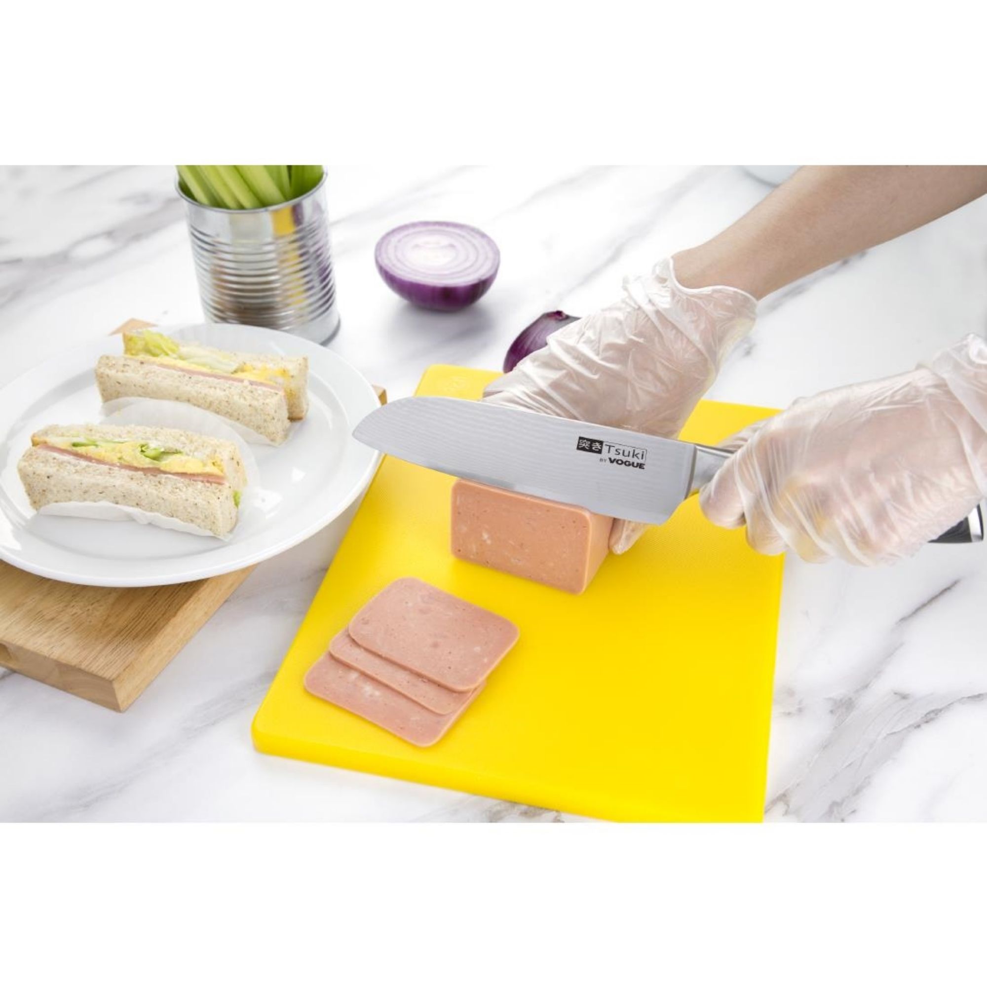 Picture of Vogue Tsuki Series 7 Three Piece Gift Set