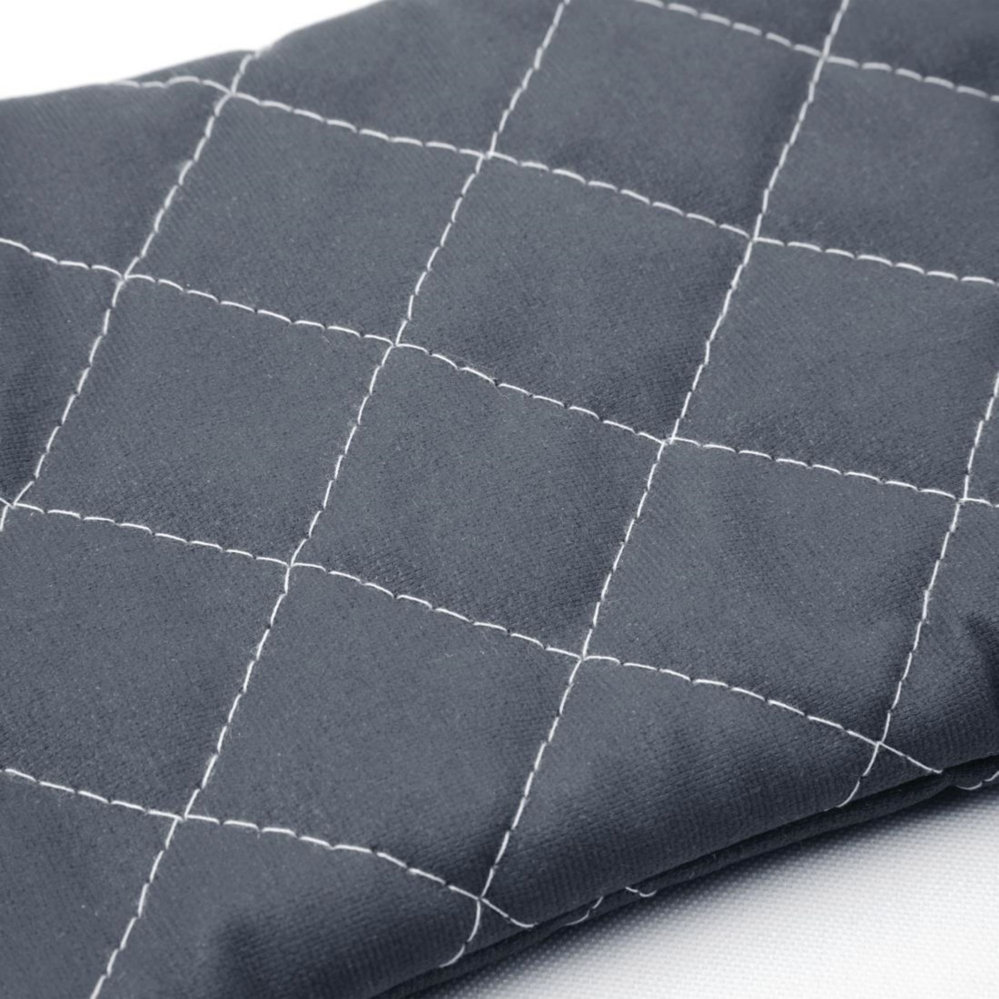 Picture of Vogue Flame Retardant Charcoal Oven Mitt 17"