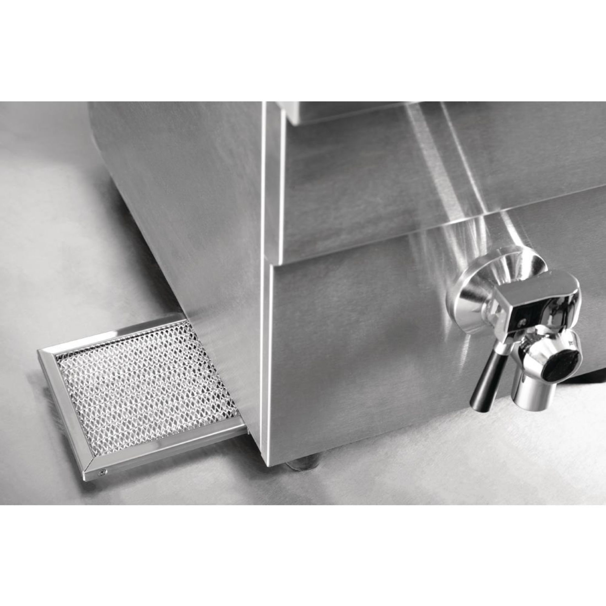 Picture of Buffalo Single Tank Single Basket Induction Fryer 3kW