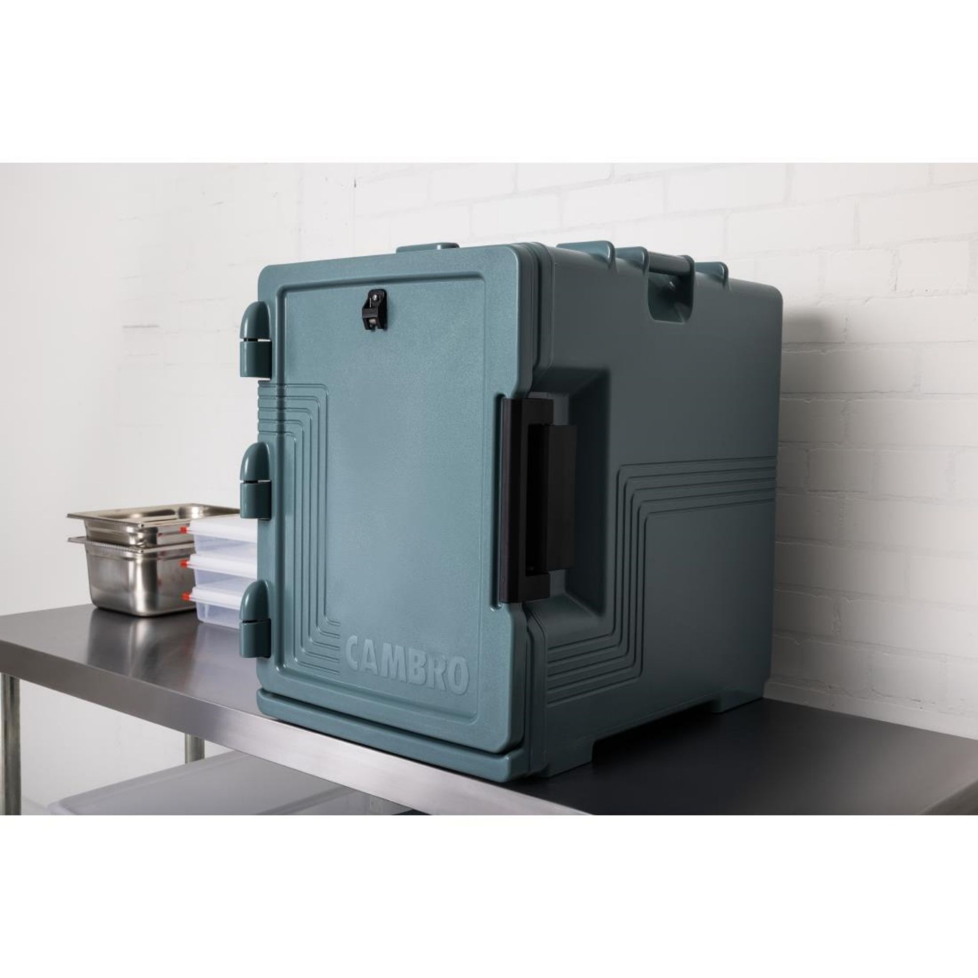 Picture of Cambro Insulated Food Box Blue