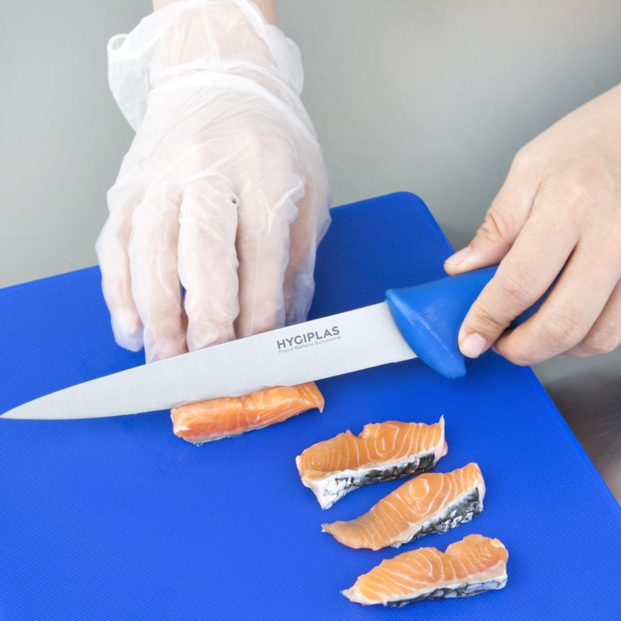 Picture of Hygiplas Low Density Chopping Board Set 450x300x10mm (Pack of 7)