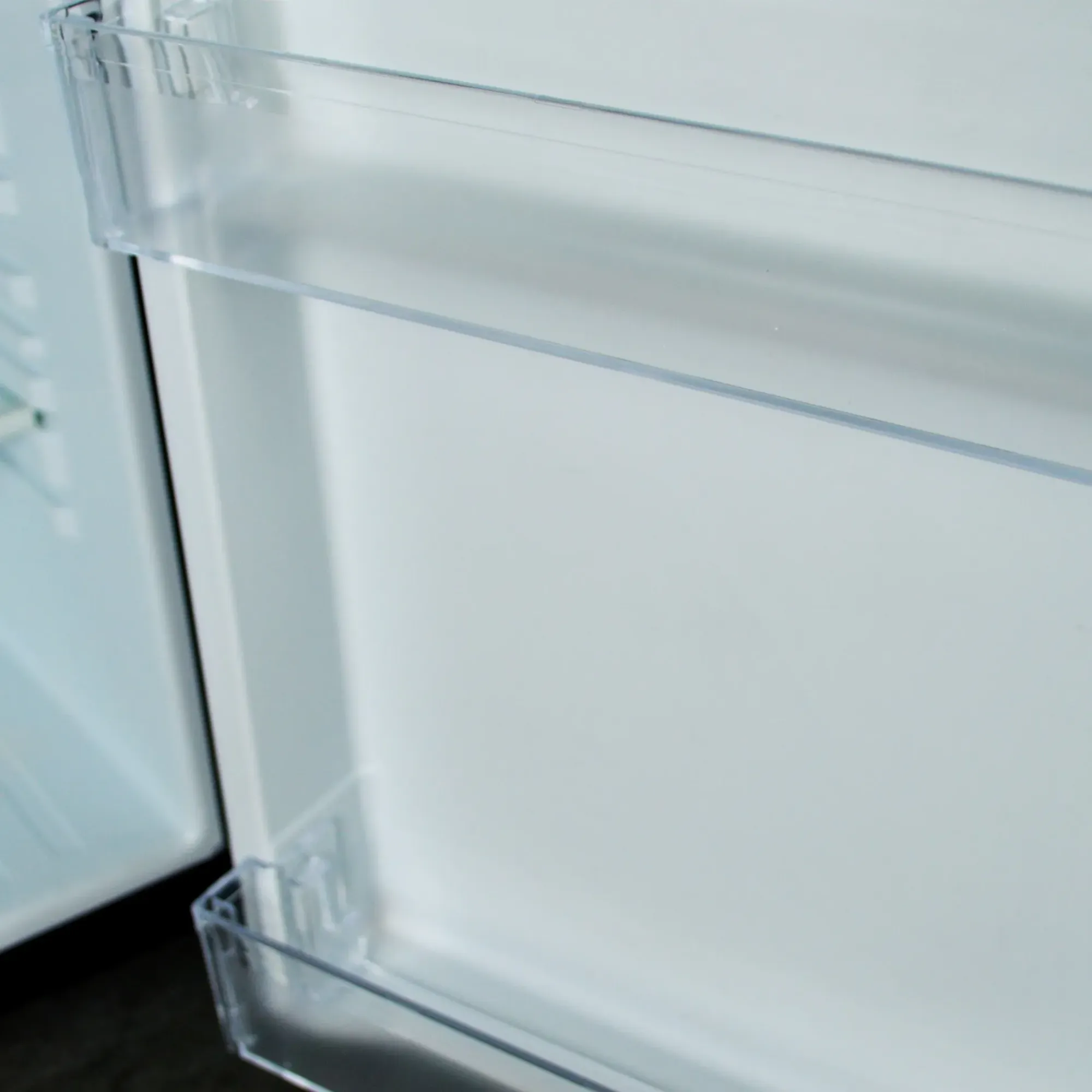 Picture of BLIZZARD Blizzard 40L Single Solid Door Mini Bar 24 Bottles BMB40