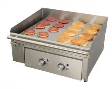 Picture of Mirror M650E Heavy Duty Electric Chrome Griddle - Smooth Plate