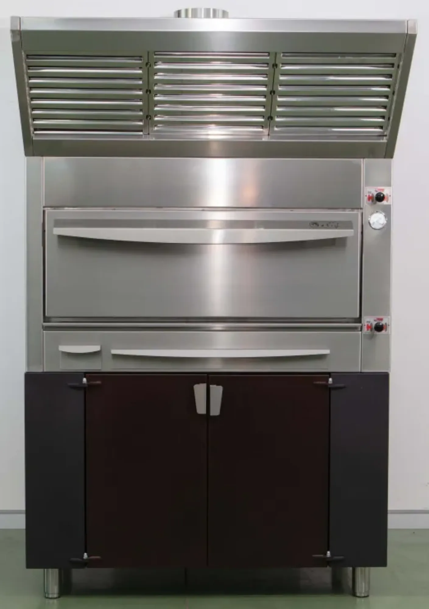 Picture of Peva LM125 - Charcoal Oven