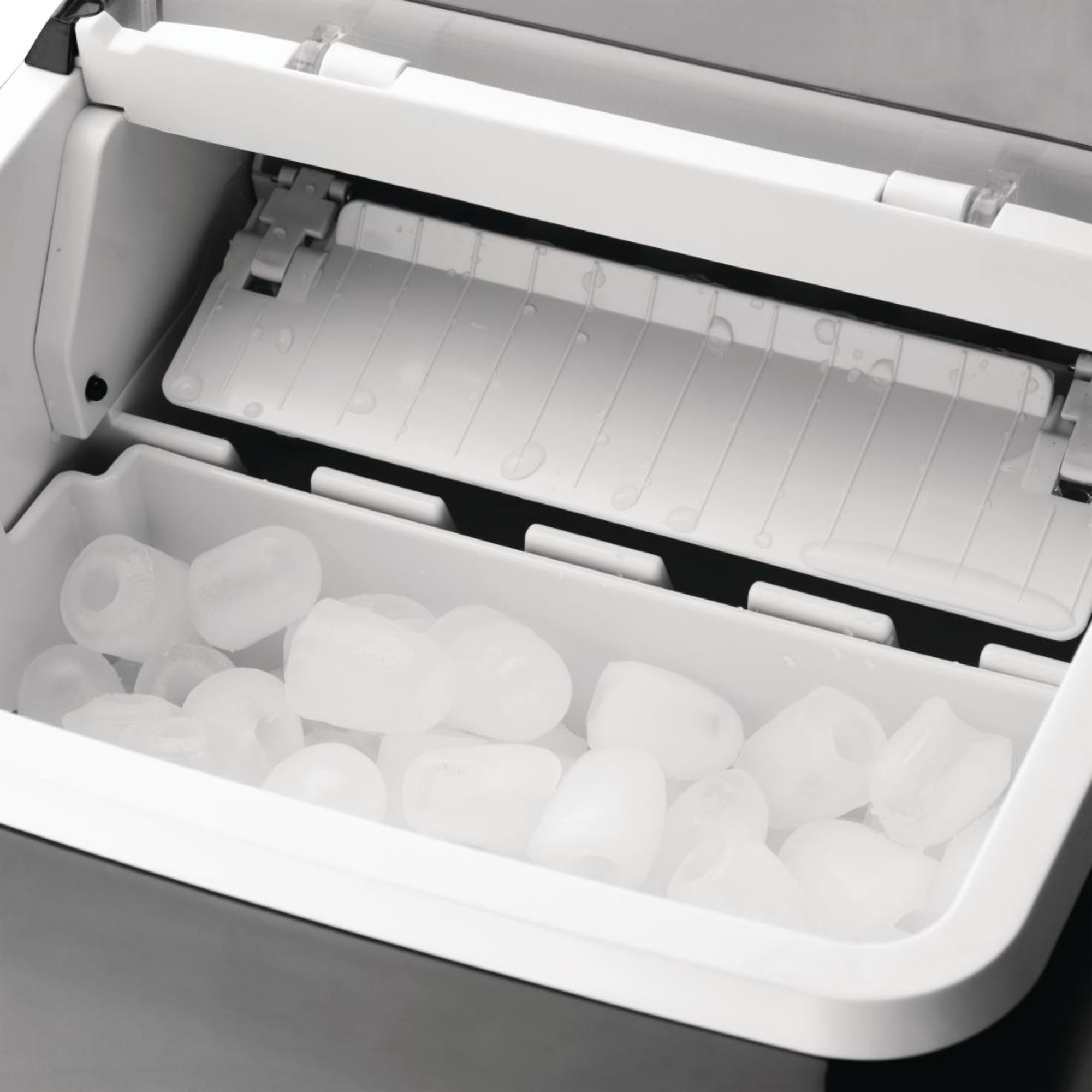 Picture of Nisbets Essentials Ice Maker - 20kg Output