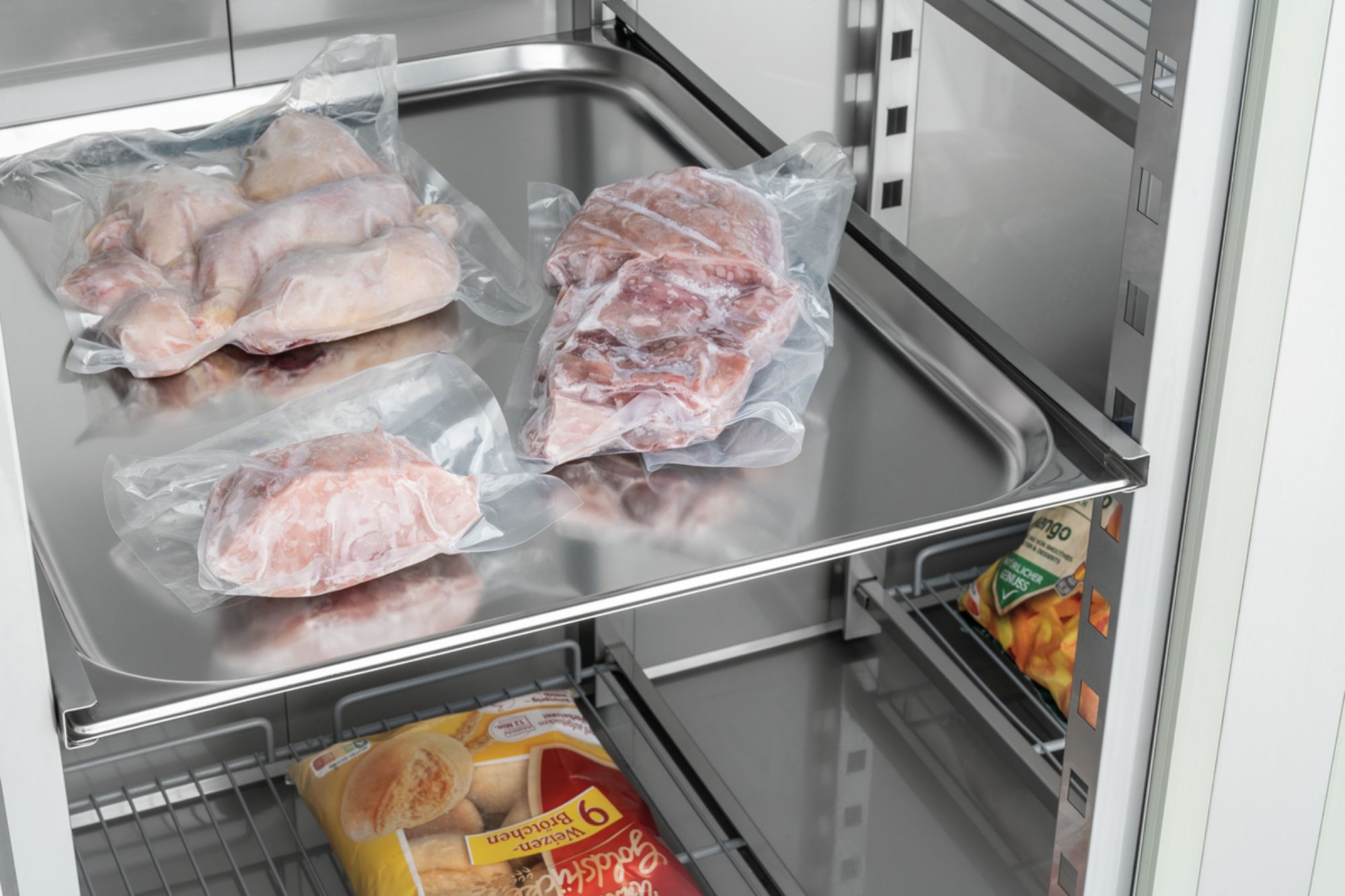 Picture of Bartscher Deep freezer TKGN2-212