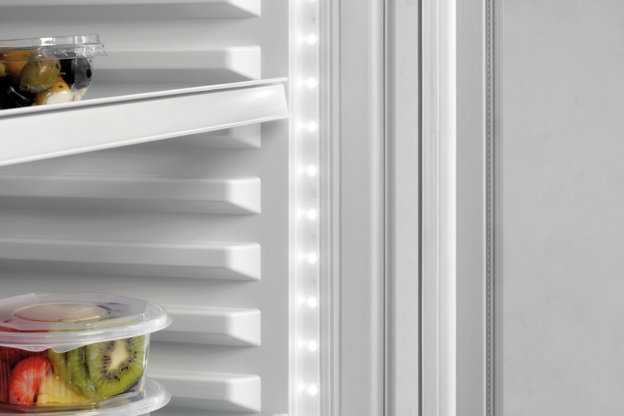 Picture of Bartscher Glas-doored refrigerator 326