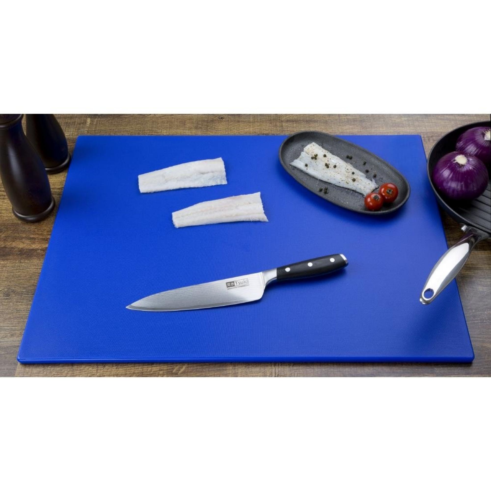 Picture of Hygiplas Low Density Blue Chopping Board Large 600x450x10mm