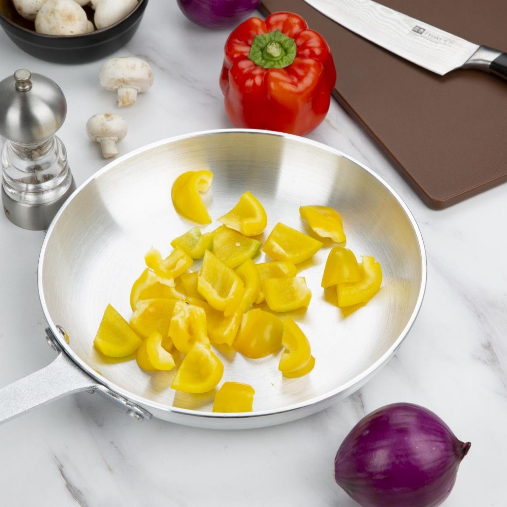 Picture of Vogue Aluminium Frying Pan 28cm