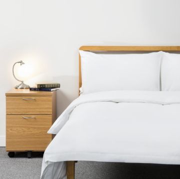 Picture of Mitre Essentials Spectrum Duvet Cover White Super King