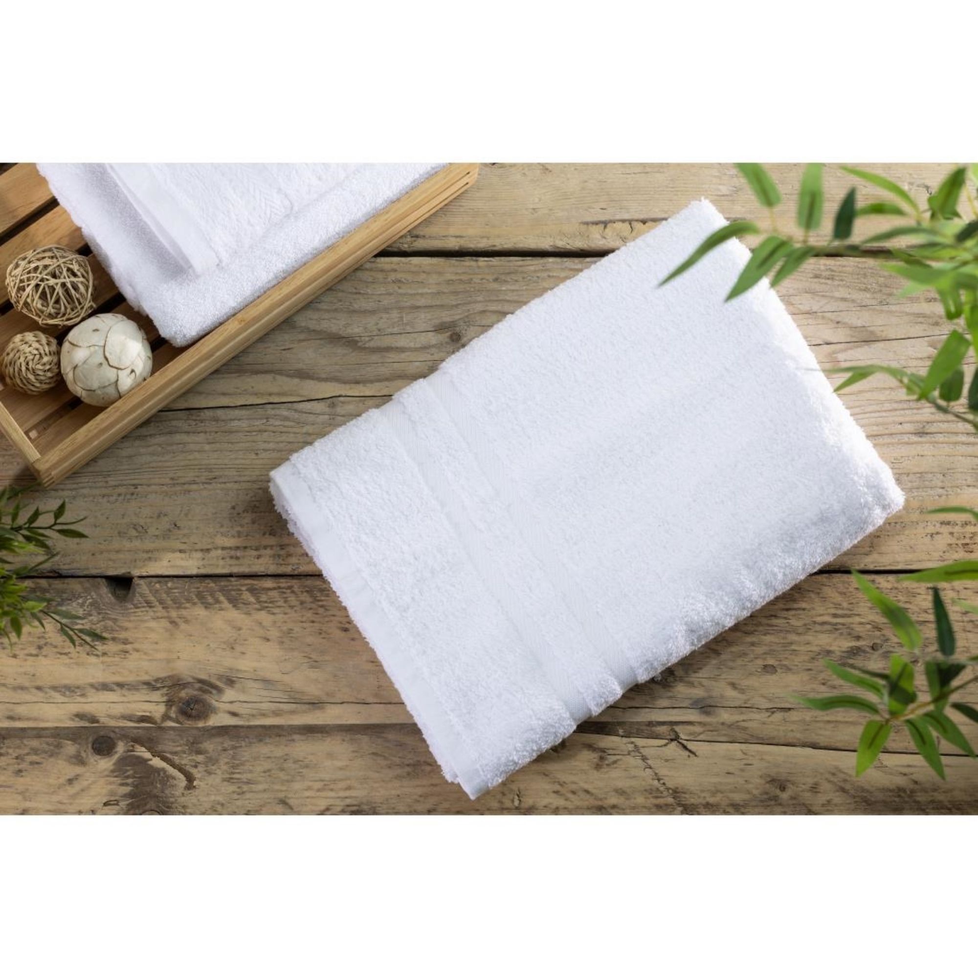 Picture of Mitre Comfort Nova Bath Towel White