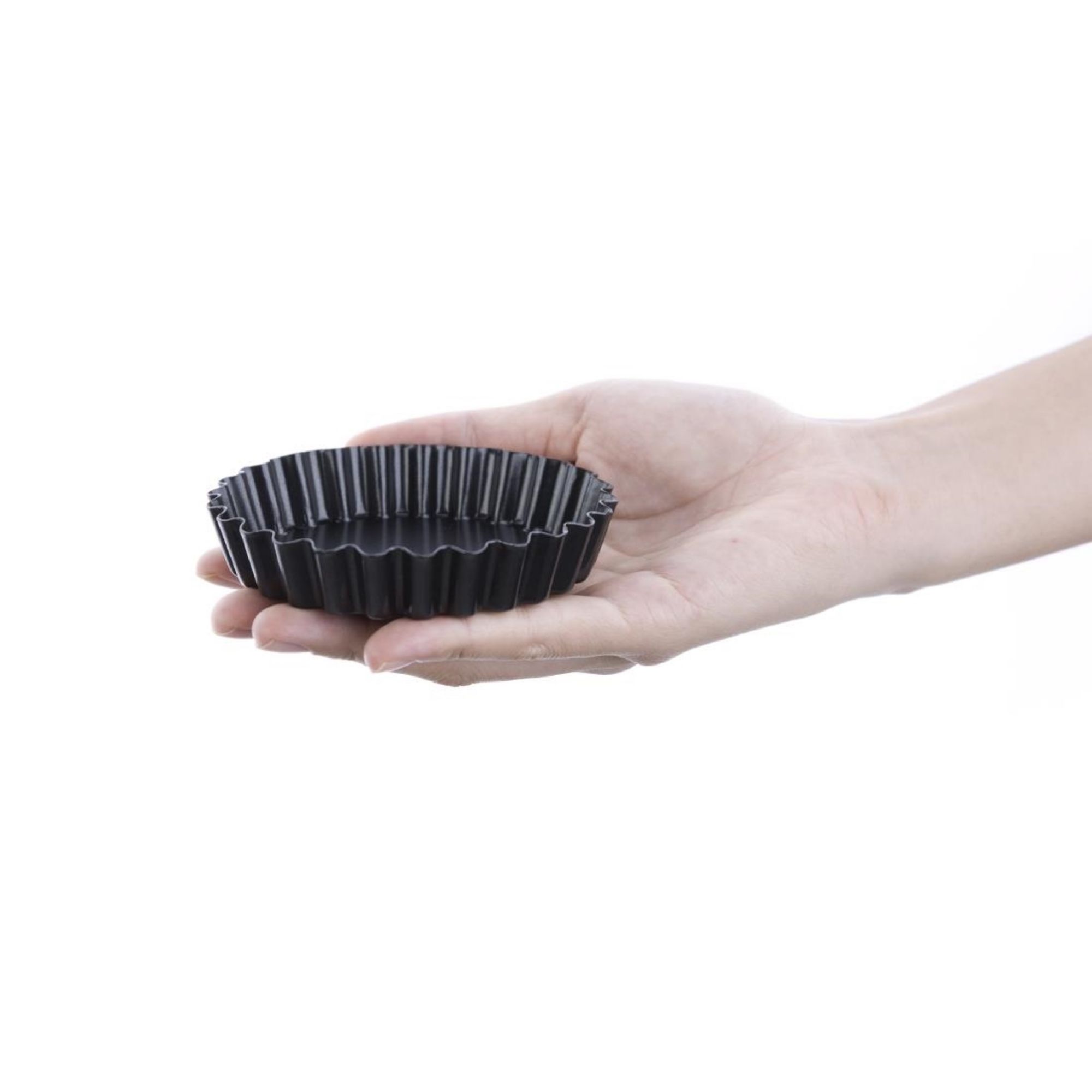 Picture of Vogue Non-Stick Mini Quiche Tin With Removable Base 100mm (3 pack)