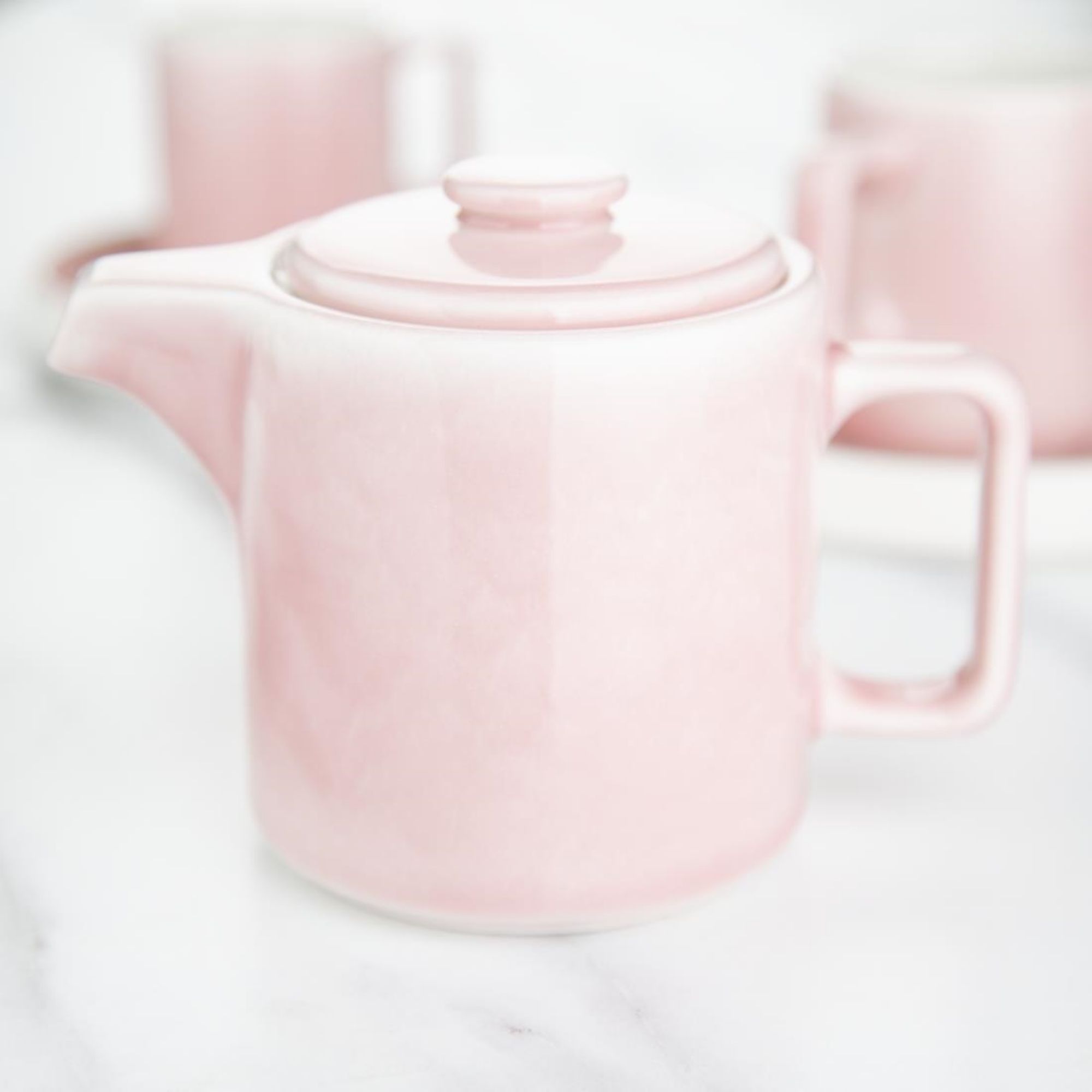 Picture of Olympia Fondant Tea Pots Pink 450ml (2 pack)