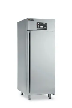 Picture of Caterbake Prover Cabinet 20 Tray Capacity with Humidity control on certain items.