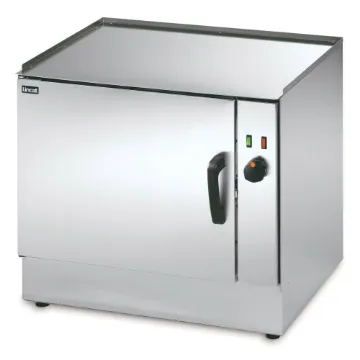 Picture of Lincat Silverlink 600 Electric Free-standing Oven - Fan-assisted - Larger size - W 750 mm - 4.0 kW