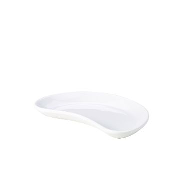 Picture of Genware Porcelain Crescent Salad Dish 20cm/ 7.75" - Pack of 6