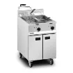 Picture of Lincat Opus 800 Electric Free-standing Twin Tank Fryer with Pumped Filtration - 2 Baskets - W 600 mm - 24.0 kW