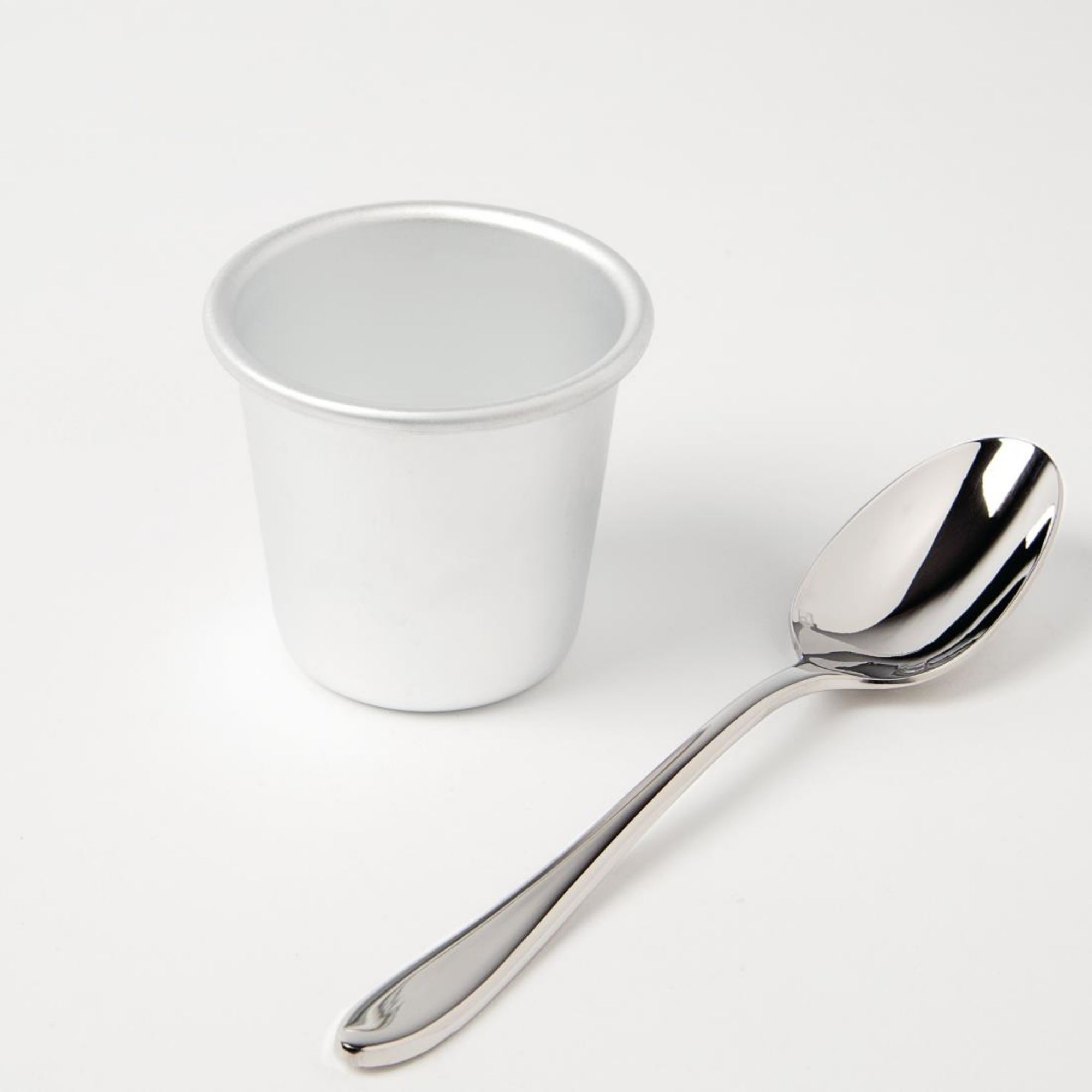 Picture of Vogue Aluminium Extra Deep Mini Dariole Mould 80ml