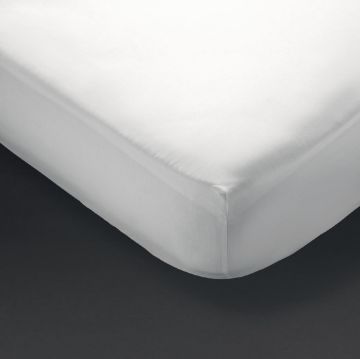 Picture of Mitre Comfort Percale Fitted Sheet White Double