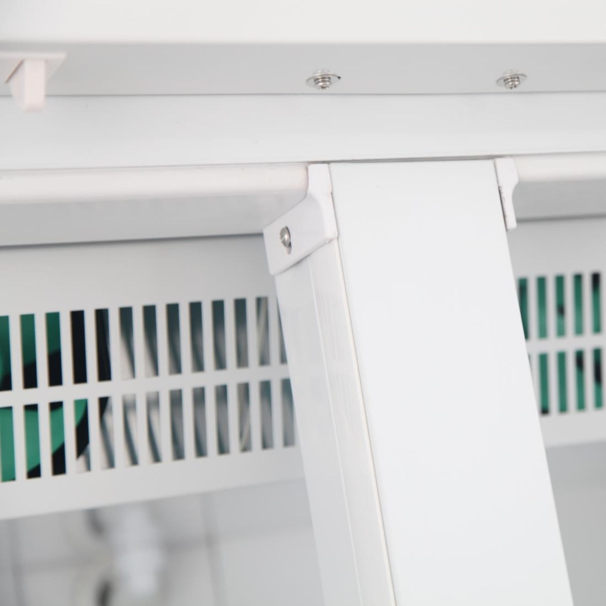 Picture of Polar C-Series Double Door Upright Fridge White 744Ltr