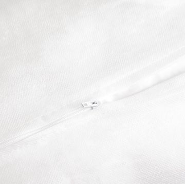 Picture of Mitre Essentials Duvet Protector Super King