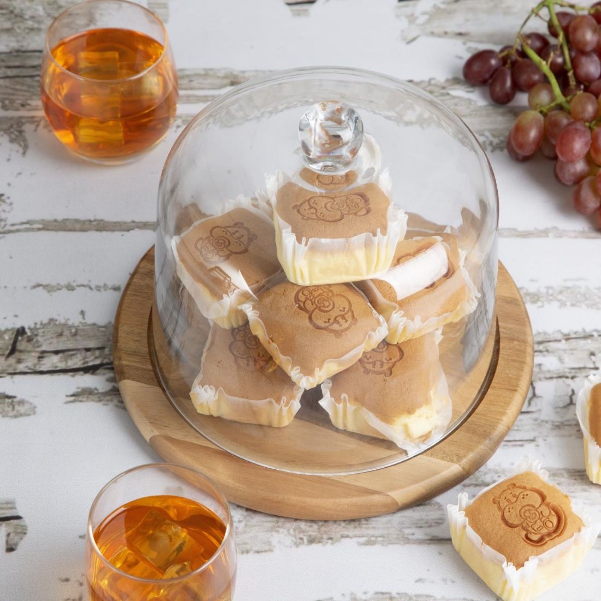 Picture of Olympia Round Acacia Wood Board for HW798 200mm Dome - 246x20mm