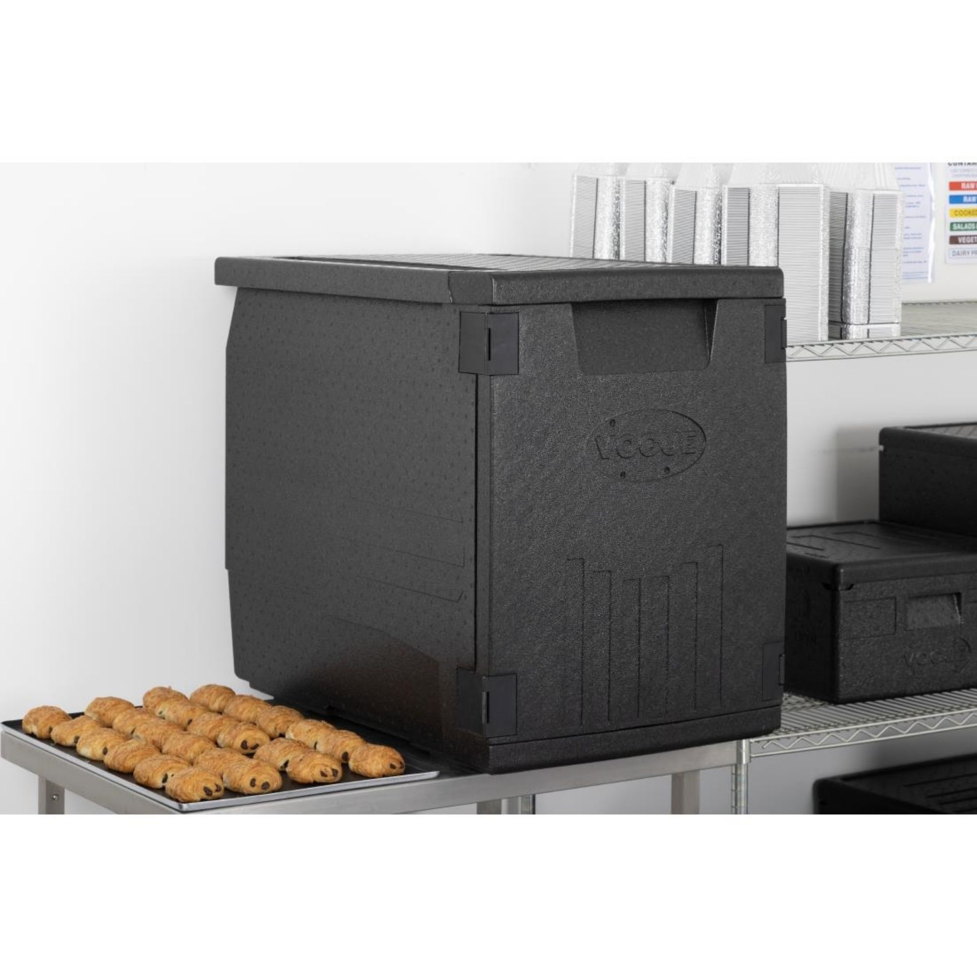 Picture of Vogue InsulatedÂ  EPP Food Transport Box 126Ltr Patisserie Tray Size