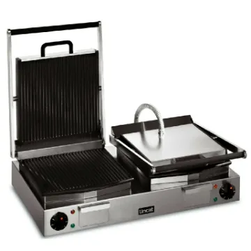 Picture of Lincat Lynx 400 Electric Counter-top Twin Panini Grill - Ribbed Upper & Lower Plates - W 623 mm - 4.5 kW
