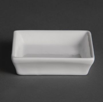 Picture of Olympia Flat Square Miniature Dishes 80mm (12 Pack)