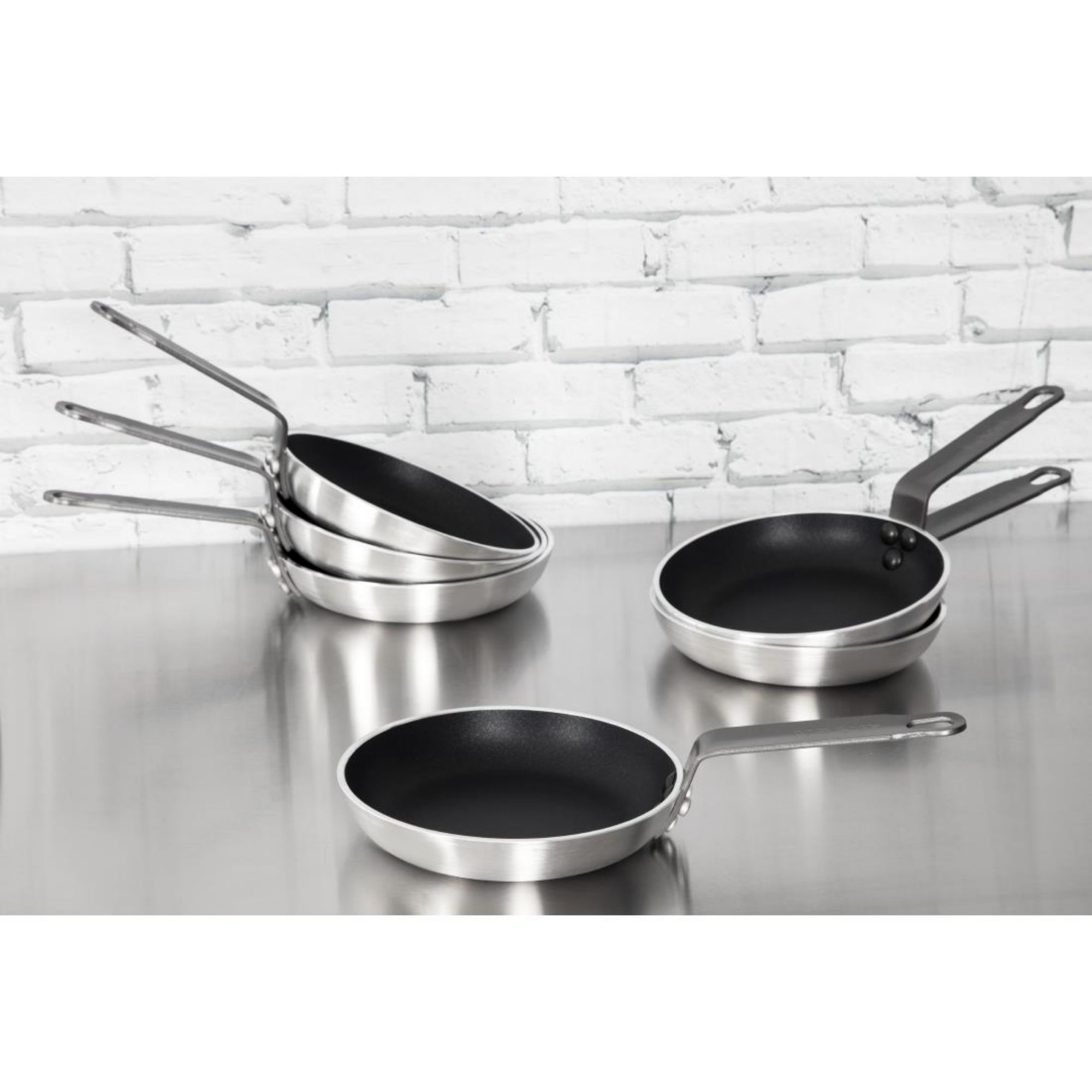Picture of Bulk Buy Vogue Aluminium Non-Stick Frying Pan 20cm (6 Pack)