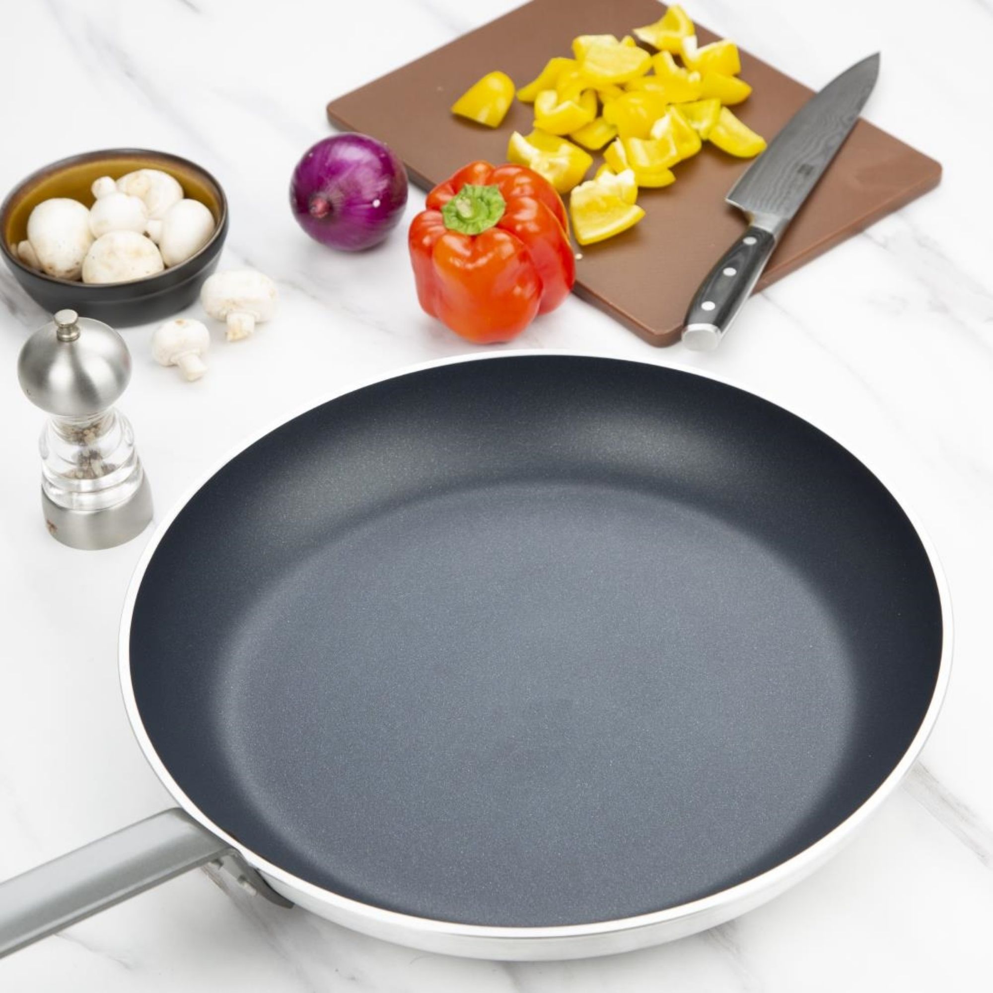 Picture of Vogue Aluminium Non-Stick Teflon Frying Pan 40cm