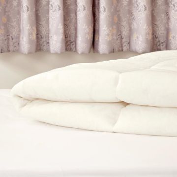 Picture of Mitre Essentials Dreamer Duvet Double